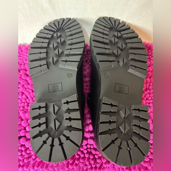 Woman’s No Boundaries Shoes - Picture 8 of 8